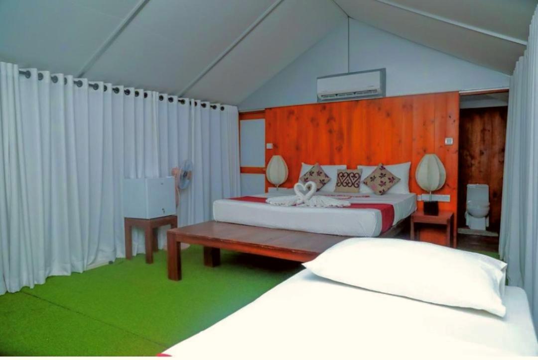 Yala Hotel Lion -Air Conditioned High Luxury Safari Camp エクステリア 写真